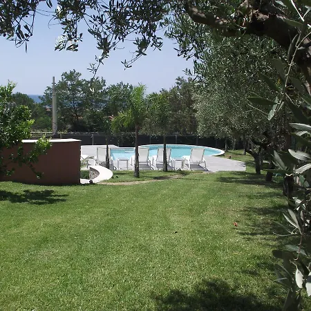 Le Vele فندق مبيت وإفطار أغروبولي