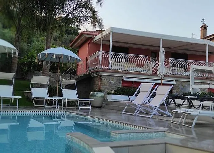 Le Vele Couette-café 4*