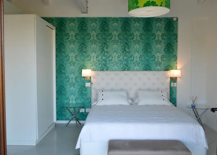 Couette-café Le Vele 4*