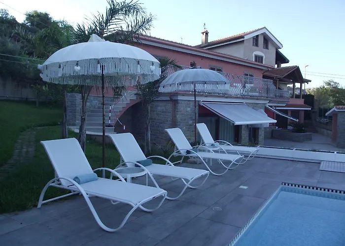 Couette-café Le Vele 4*